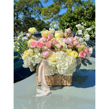 Pastel Basket